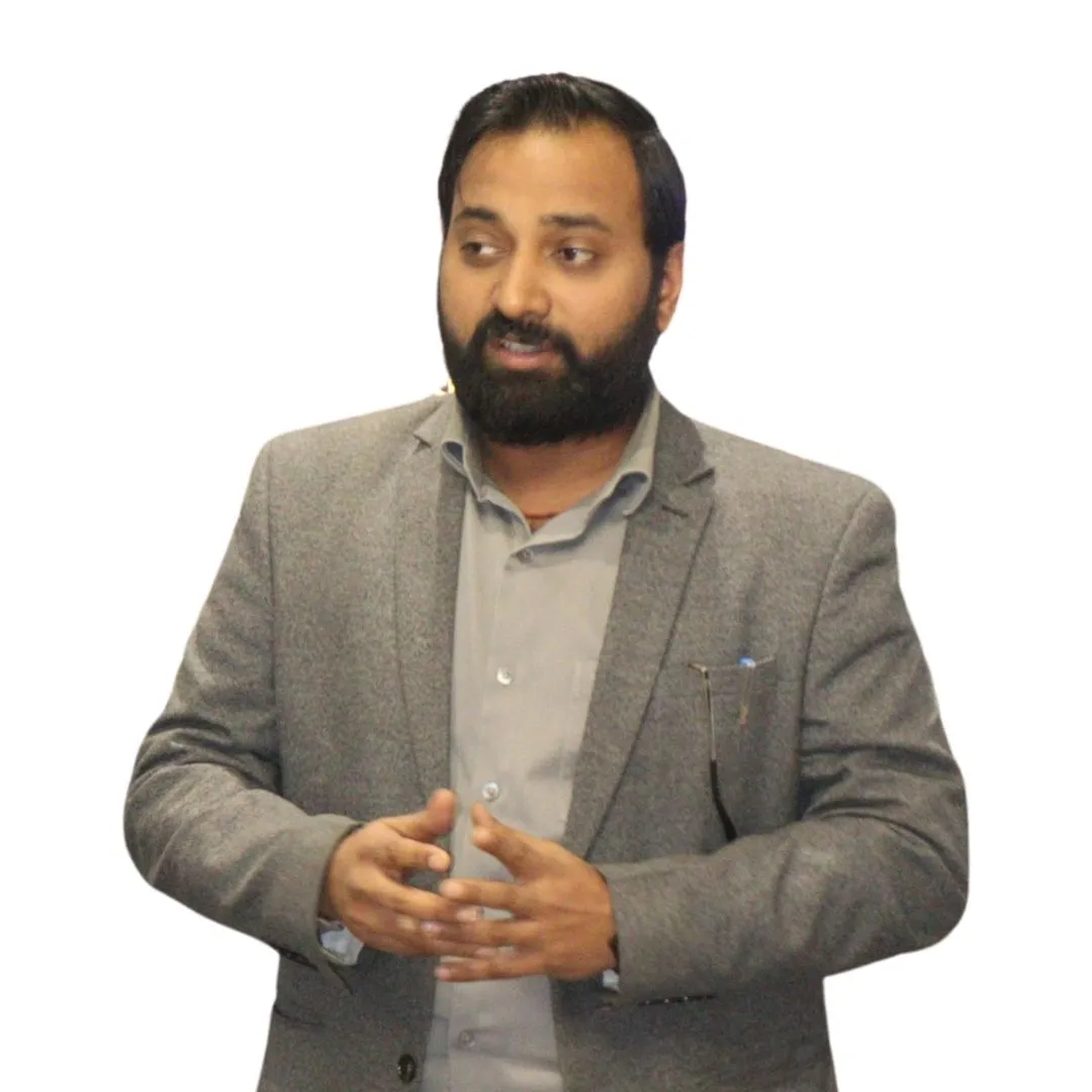 Dr. Ashish Kashyap